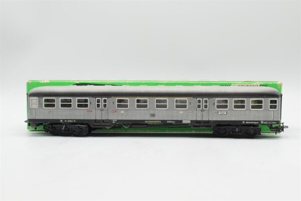 Märklin H0 4043 Reisezugwagen (Silberling) AB4nb der DB