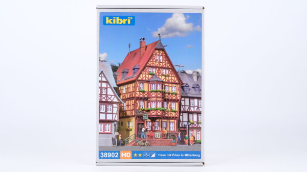 Kibri H0 38902 Haus mit Erker in Miltenberg