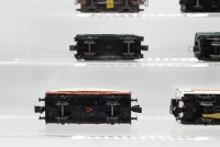 Unbekannt H0 Konvolut Güterzugbegleitwagen, Kühlwagen mit Schienenreiniger, Fasswagen, Hochbordwagen mit Plane, DB/u.a.