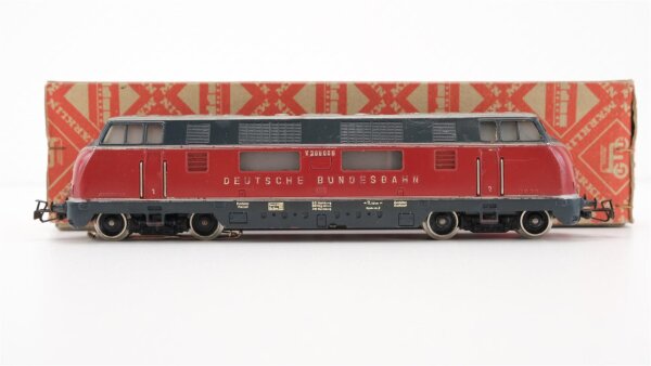 Märklin H0 3021 Diesellokomotive BR V 200 / 220 der DB Wechselstrom Analog (Raute OVP Rot)