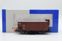 Roco H0 47645 Gedeckter Güterwagen mit Bremsehaus...