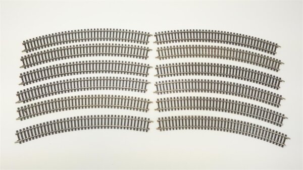 Märklin H0 2241 Gebogenes Gleis G1 Länge 1/1 = 30° 12 Stück (Farbreste)