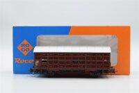 Roco H0 46035 Viehtransportwagen (332 643, RIV) DB