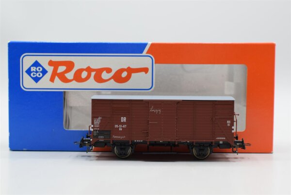 Roco H0 46821 Gedeckter Güterwagen DR