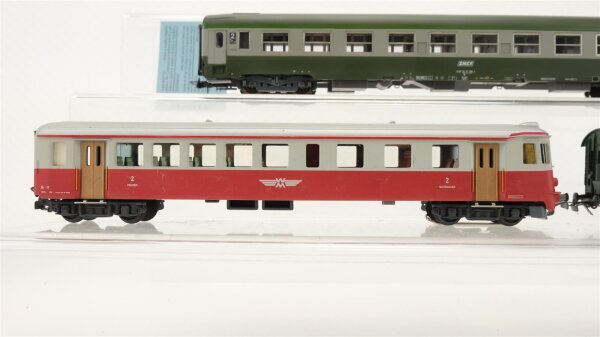 Roco/u.a. H0 Konvolut Reisezugwagen/ Umbauwagen SNCF/u.a. (EVP)