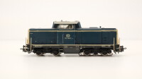 Märklin H0 3147 Diesellokomotive BR 212 der DB Wechselstrom Analog (Blau-Rote OVP) (vermutlich verharzt)