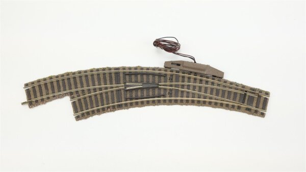 Fleischmann H0 6142 Bogenweiche elektrisch links (Farbreste)