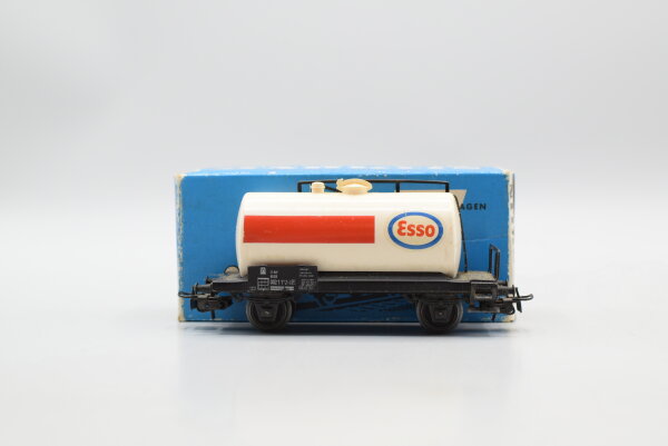 Märklin H0 4501 Mineralöl-Kesselwagen ESSO  Einheitskesselwagen der DB