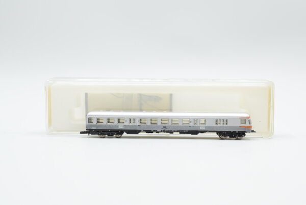 Märklin Z 8718 Reisezugwagen (Nahverkehrswagen mit Steuer- und Gepäckabtei, Silberlingl) BDnf 735 der DB