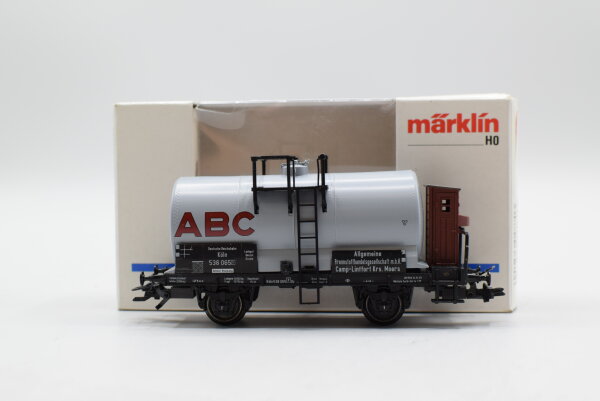 Märklin H0 4870 Mineralöl-Kesselwagen (ABC) der DB