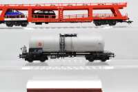 Märklin/Roco H0 Konvolut Autotransportwagen/ Kesselwagen/ ged. Güterwagen DB/DB AutoZug