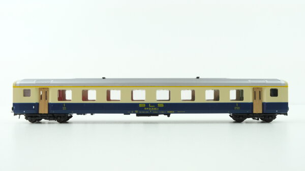 Roco H0 4239A Personenwagen 1. Kl. BLS