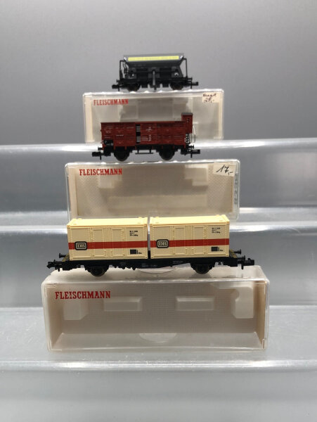 Fleischmann N Konvolut 8511/8356/8234 Güterwagen (37001105)