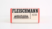 Fleischmann H0 4235 Diesellok BR 221 111-8 DB Gleichstrom Analog