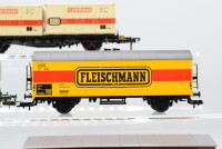 Fleischmann/Roco/u.a. H0 Konvolut Kesselwagen/ ged. Güterwagen/ Containertragwagen/ Schüttgutwagen DB/FS