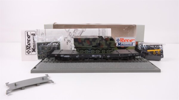 Roco H0 826 Schwerlastwagen (Minitanks, Raketenwerfer MARS) DB