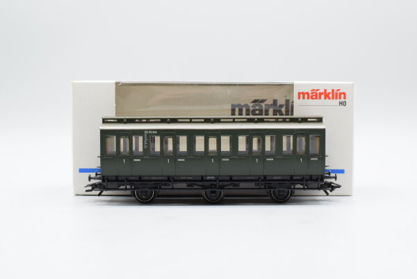 Märklin H0 4200 Reisezugwagen (024 674 Hmb) A3 Pr 14 der DB