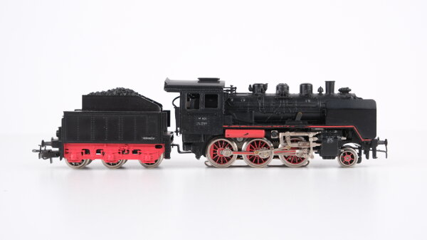 Märklin H0 3003 Schlepptenderlokomotive BR 24 der DB Wechselstrom Analog