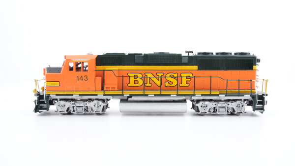Kadee H0 Diesellok BNSF 143  Gleichstrom