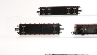 Märklin H0 Konvolut Rungenwagen und Niederbordwagen mit Ladung (LKW, Hubschrauber) DB