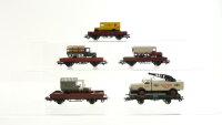 Märklin H0 Konvolut Niederbordwagen mit Ladung (LKW, Kranwagen)