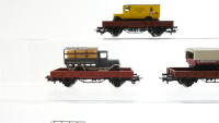 Märklin H0 Konvolut Niederbordwagen mit Ladung (LKW, Kranwagen)