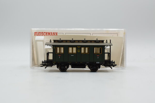 Fleischmann H0 5058 K Personenwagen 37 046 Halle DRG