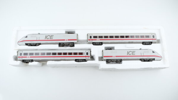 Märklin H0 E-Triebzug ICE InterCityExpress BR 401 DB Wechselstrom Digital