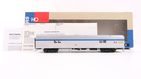 Walthers H0 932-16401 73 Budd Baggage Car