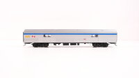 Walthers H0 932-16401 73 Budd Baggage Car