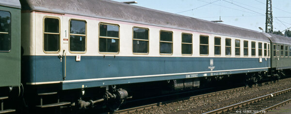 Brawa H0 58144 Schnellzugwagen ABm223 DB