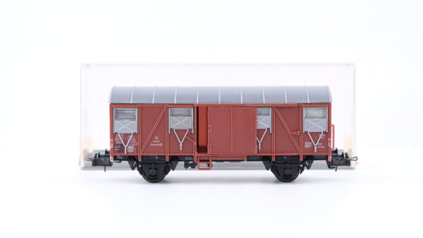 Trix H0 3468 gedeckter Güterwagen SBB