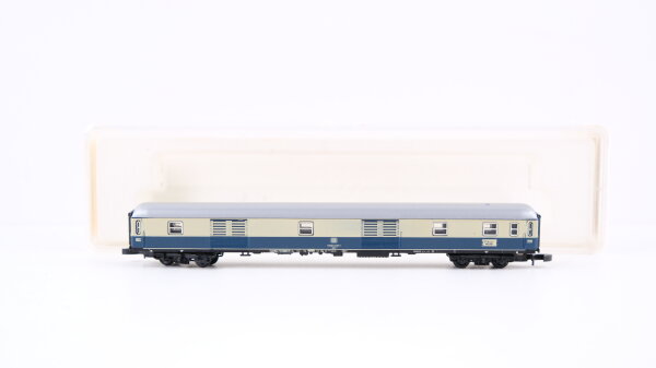 Märklin Z 8722 Reisezugwagen (Gepäckwagen, oceanblau/beige) Düm(s) 902 der DB