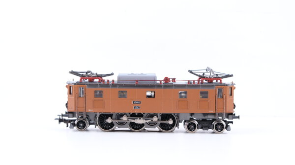 Märklin H0 3151 Elektrische Lokomotive Serie Ae 3/6 der SBB Wechselstrom Analog