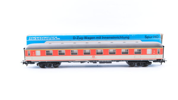 Märklin H0 4091 Reisezugwagen (Schnellzugwagen, 51 80 10-40 003-5, 1.Kl, zinnoberrot-beigegrau)  Aüm 201 / 203 der DB