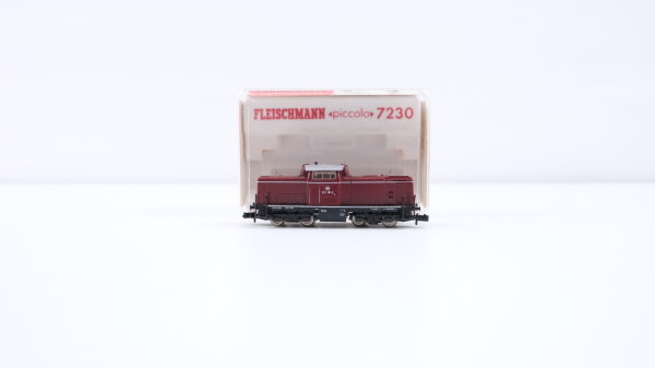 Fleischmann N 7230 Diesellok BR 212 181-2 DB (Licht Defekt)