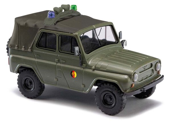 Busch H0 52118 UAZ 469, NVA Kolonnen KFZ