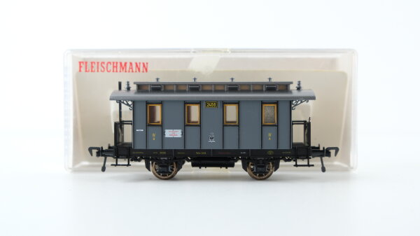 Fleischmann H0 5823 Personenwagen Halle 2456 KPEV