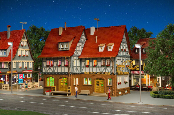 Vollmer H0 43637 Gasthof zur Post mit LED-Beleuchtung,Funktionsbausatz