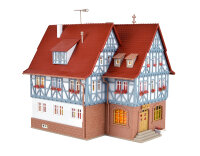 Vollmer H0 43637 Gasthof zur Post mit LED-Beleuchtung,Funktionsbausatz