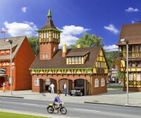 Vollmer H0 43756 Gerätehalle mit Turm, dreiständig