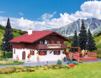 Vollmer H0 43960 Almgasthof mit Holzterrasse