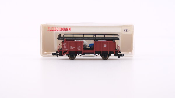 Fleischmann N 8224 Autotransportwagen, beladen Laaes 541 DB