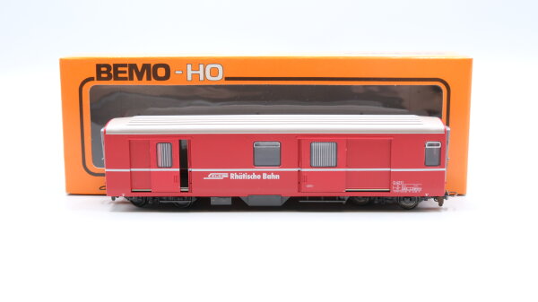 Bemo H0m 3269 121 Gepäckwagen "Rhätische Bahn" RhB