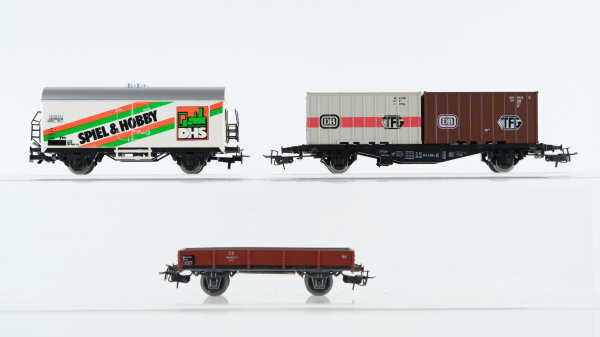 Märklin H0 Konvolut Kühlwagen (DHS), Containertragewagen (DB/TFG), Niederbordwagen, DB