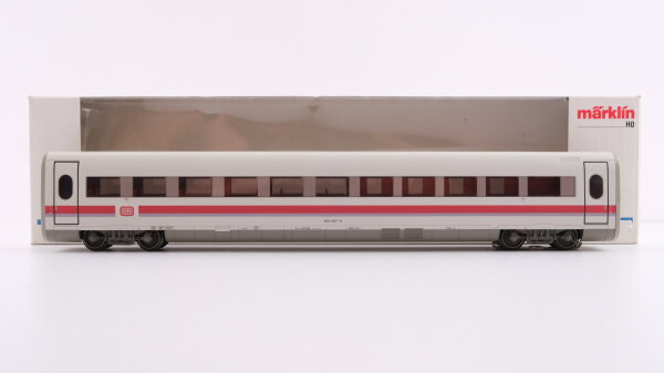 Märklin H0 4374 Reisezugwagen (ICE-Großraumwagen) Bvmz 802.8 der DB