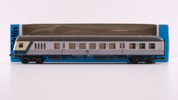 Märklin H0 4257 Reisezugwagen NAHVERKEHRS-STEUERWAGEN 2.KL  BDnf 735 der DB