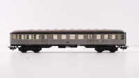 Märklin H0 4042 Reisezugwagen B4nb der DB