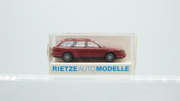 Rietze 20670 Audi Kombi mit Dachreling bordauxrot