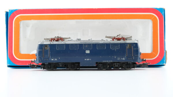 Märklin H0 3033 Elektrische Lokomotive BR 141 207-1 der DB Wechselstrom Analog (in EVP)